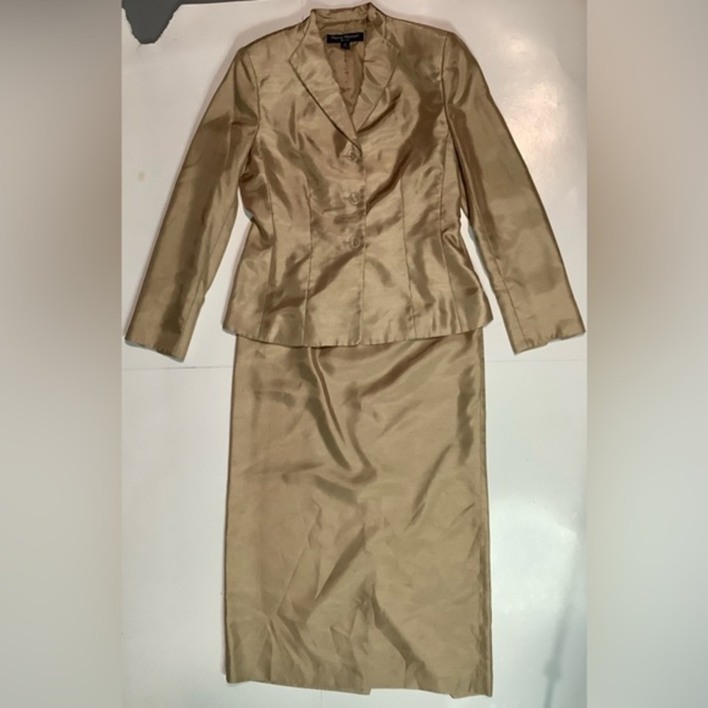 Rena Rowan satin Gold Women's Blazer and Skirt Set - Picture 2 of 15